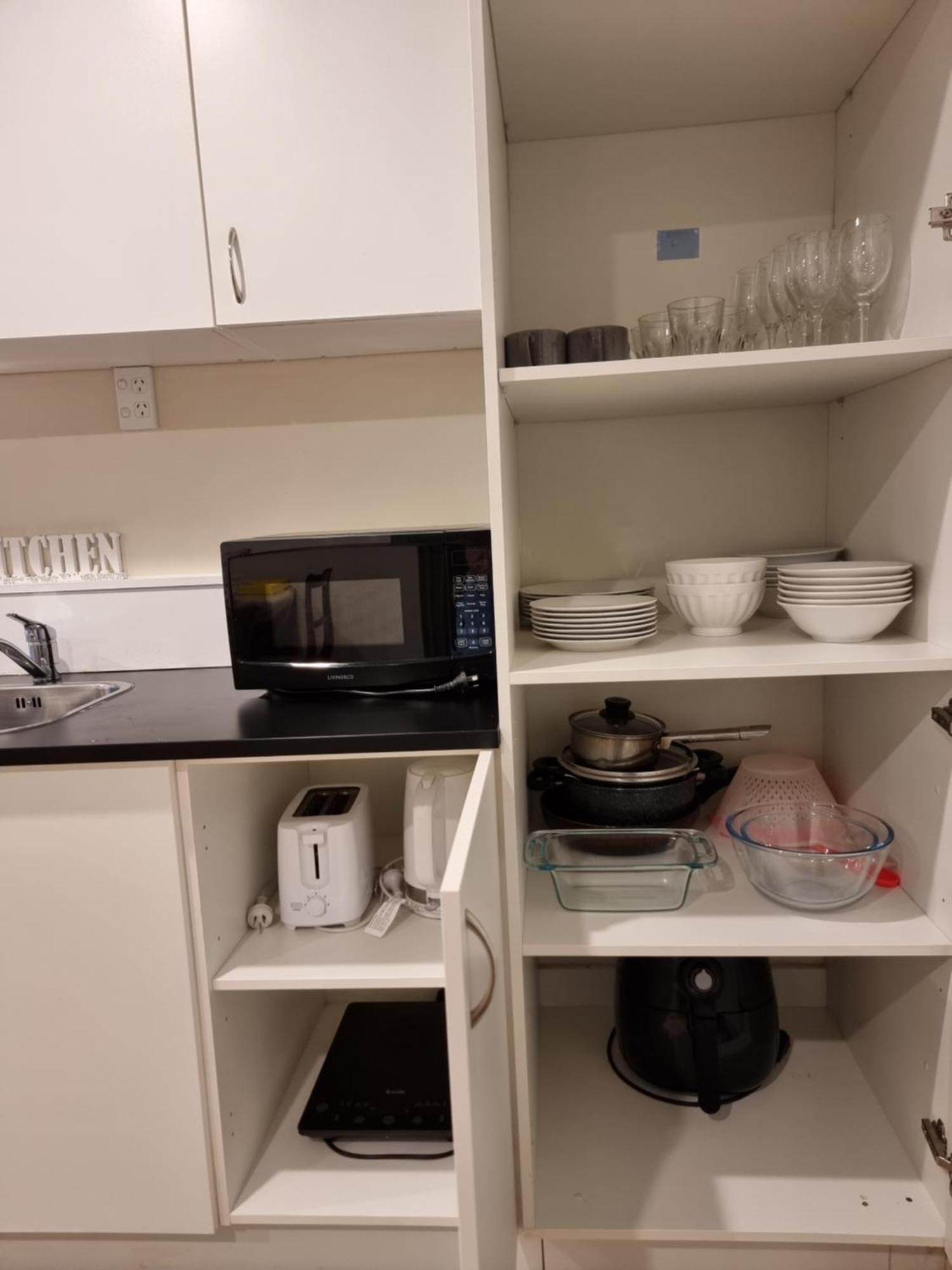 Entire Ground Floor With Full-Privacy And Family-Friendly Popular To Ferry Catchers Wellington Exterior photo