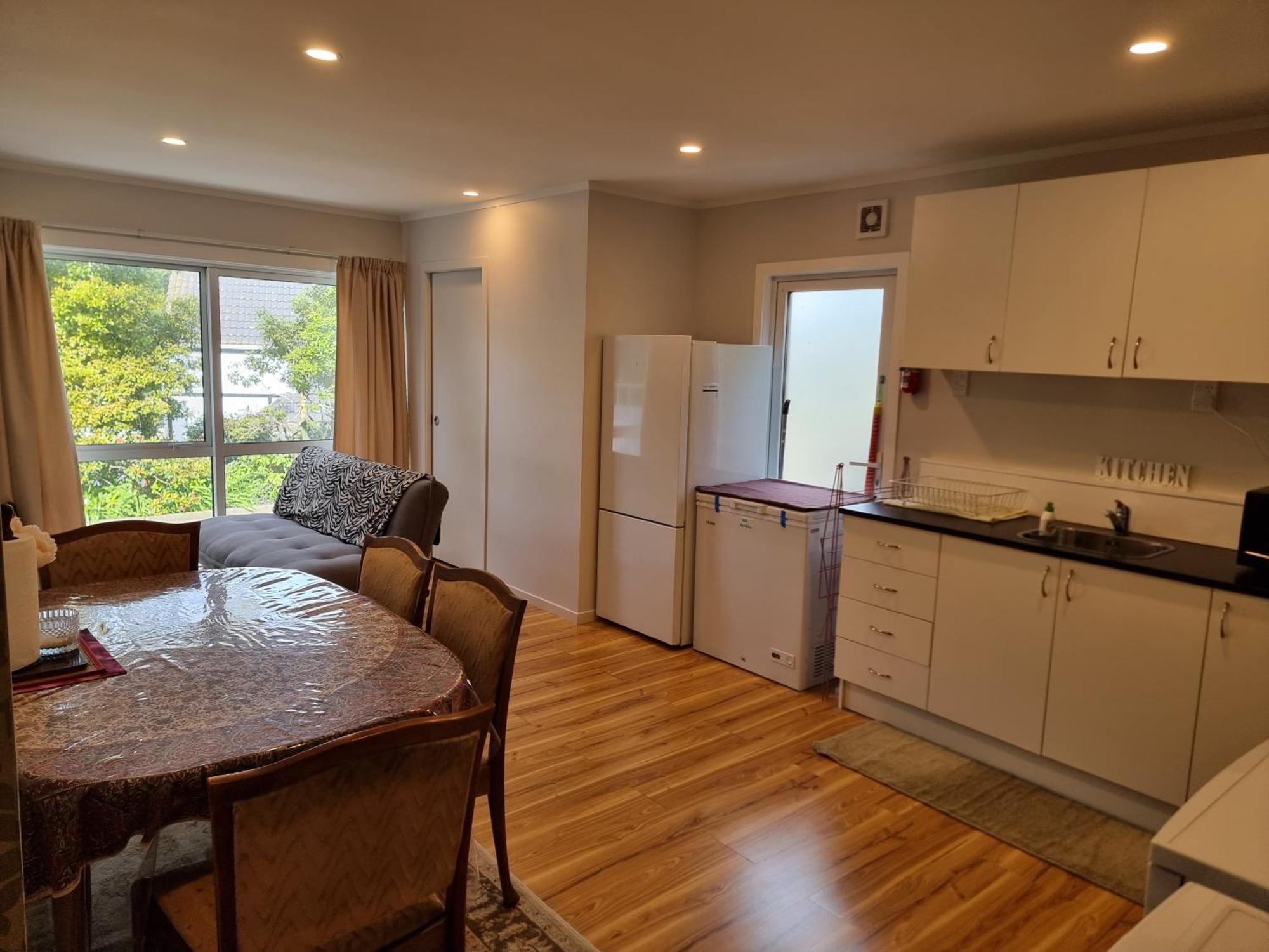 Entire Ground Floor With Full-Privacy And Family-Friendly Popular To Ferry Catchers Wellington Exterior photo